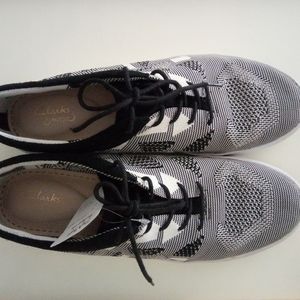 🆕Clark's"Sumerset"sneakers 👟size11 Black & White